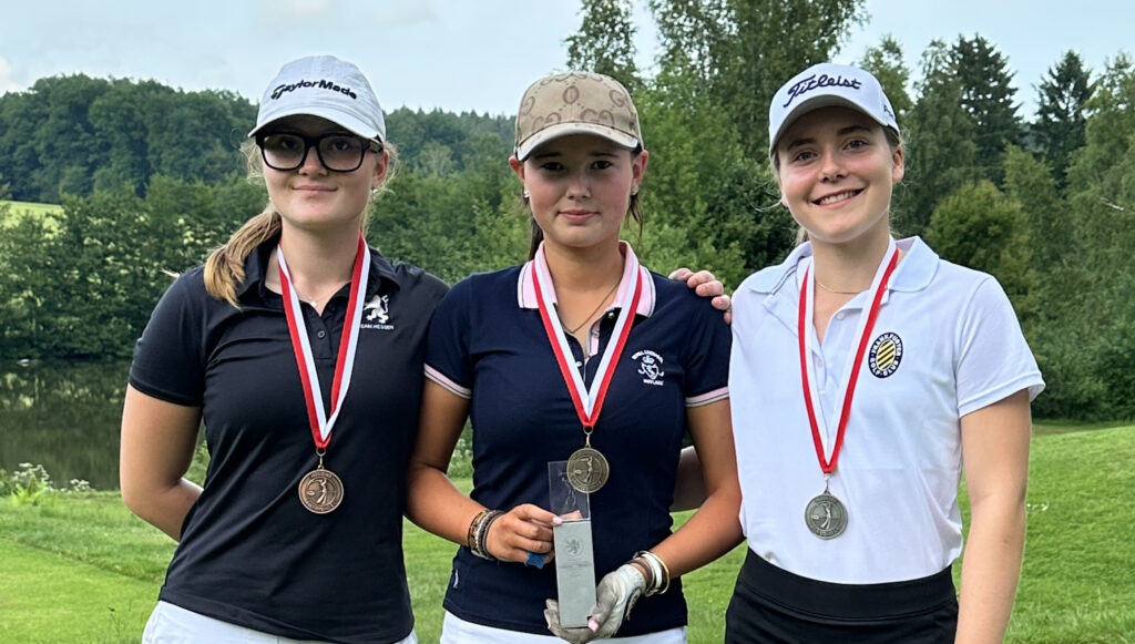 Sieger der AK16 der Mädchen: Mila Frenz, Isabel Morato Brede, Anouk Heinz