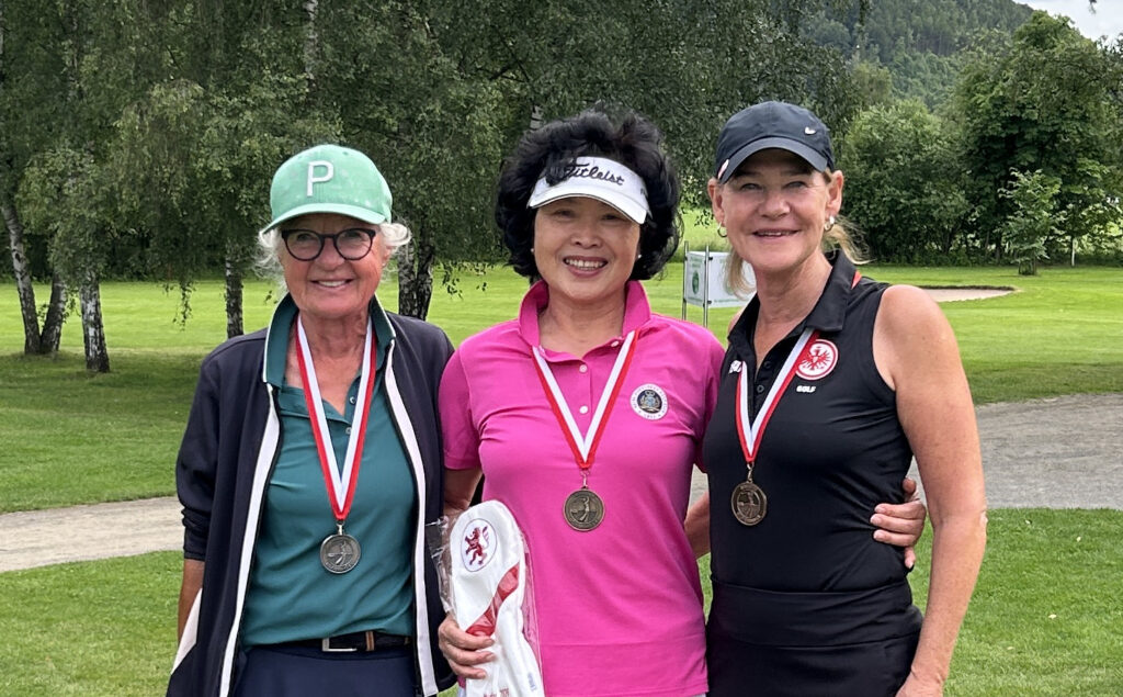 Heidi Nowotny, Jane Pfautsch-Chi, Ursula Baumann