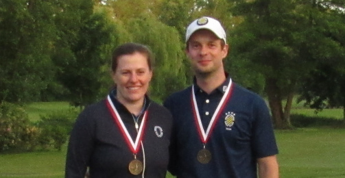 Lea Bolz und Robert Richter holen AK30-Titel
