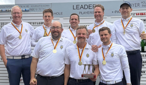 Deutscher Meister: AK30 Herren aus Frankfurt (Foto: privat)